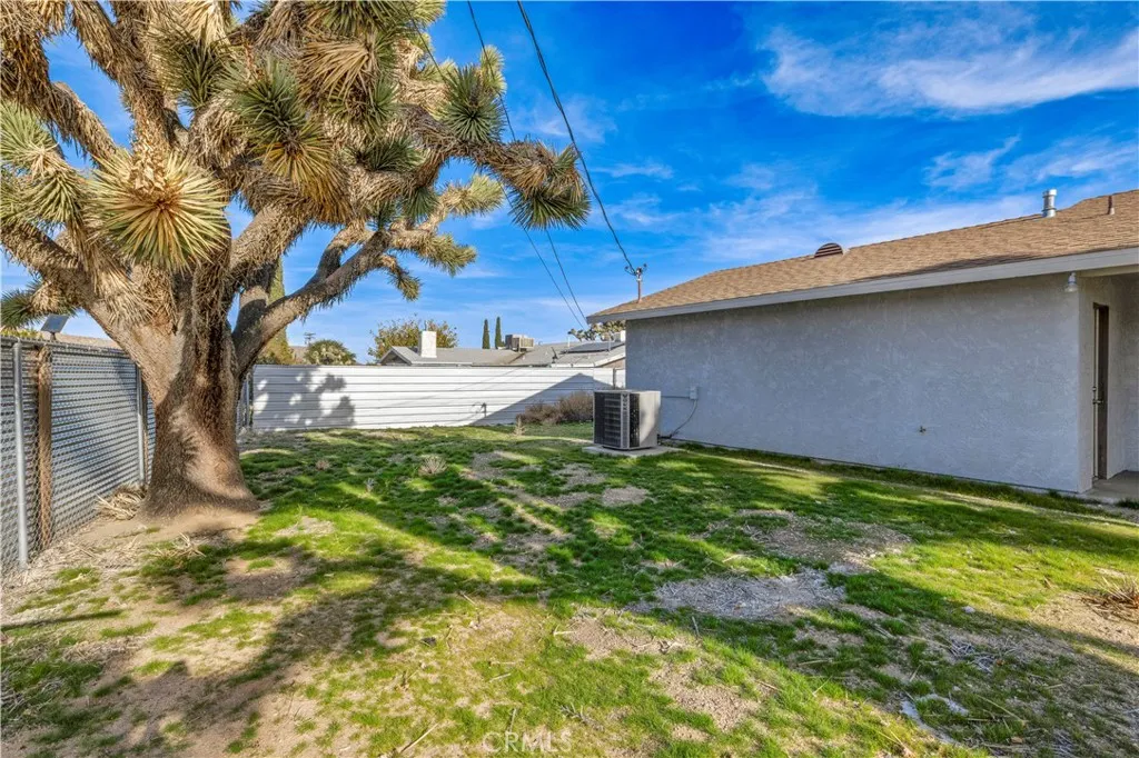 Additional image 120 of 7010 Airway Avenue, Yucca Valley, CA 92284