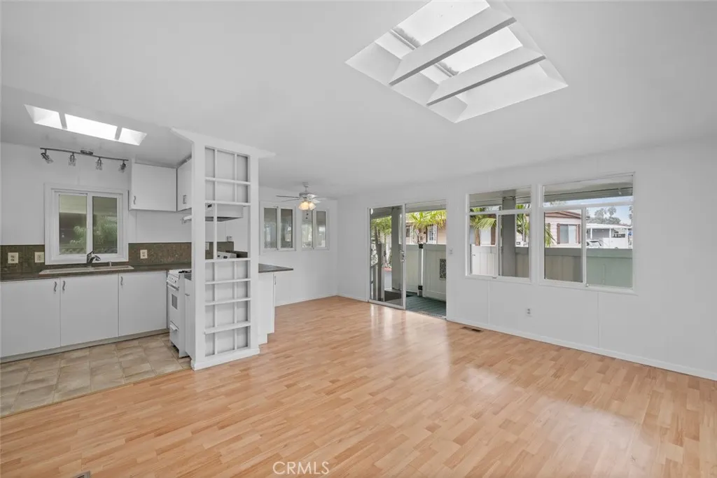 Additional image 7 of 307 Lexinton Circle, Newport Beach, CA 92660