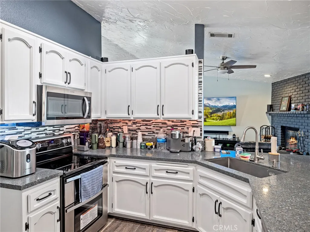 Additional image 49 of 13826 Wawona Rd, Apple Valley, CA 92307