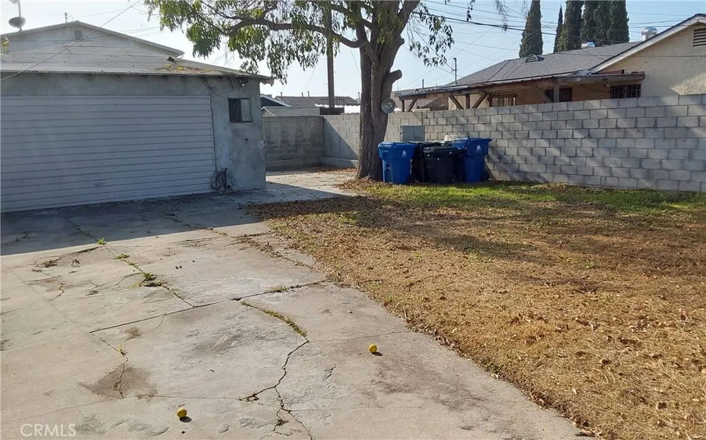 Additional image 56 of 824 W 74th St, Los Angeles, CA 90044