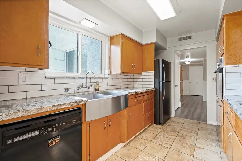 Additional image 11 of 12031 Beverly Boulevard Unit 2-F, Whittier, CA 90601