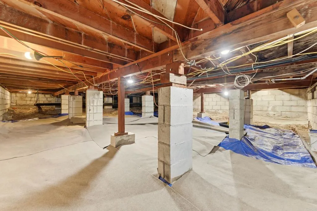 Additional image 52 of 962 Hanover Street, San Diego, CA 92114