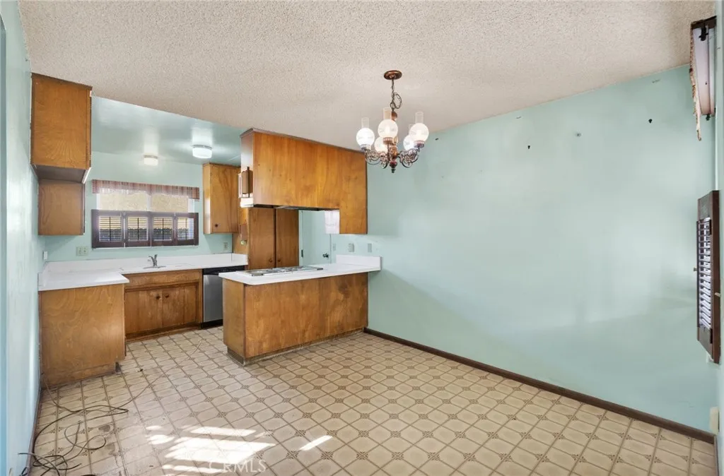 Additional image 7 of 1405 Piute St, Barstow, CA 92311
