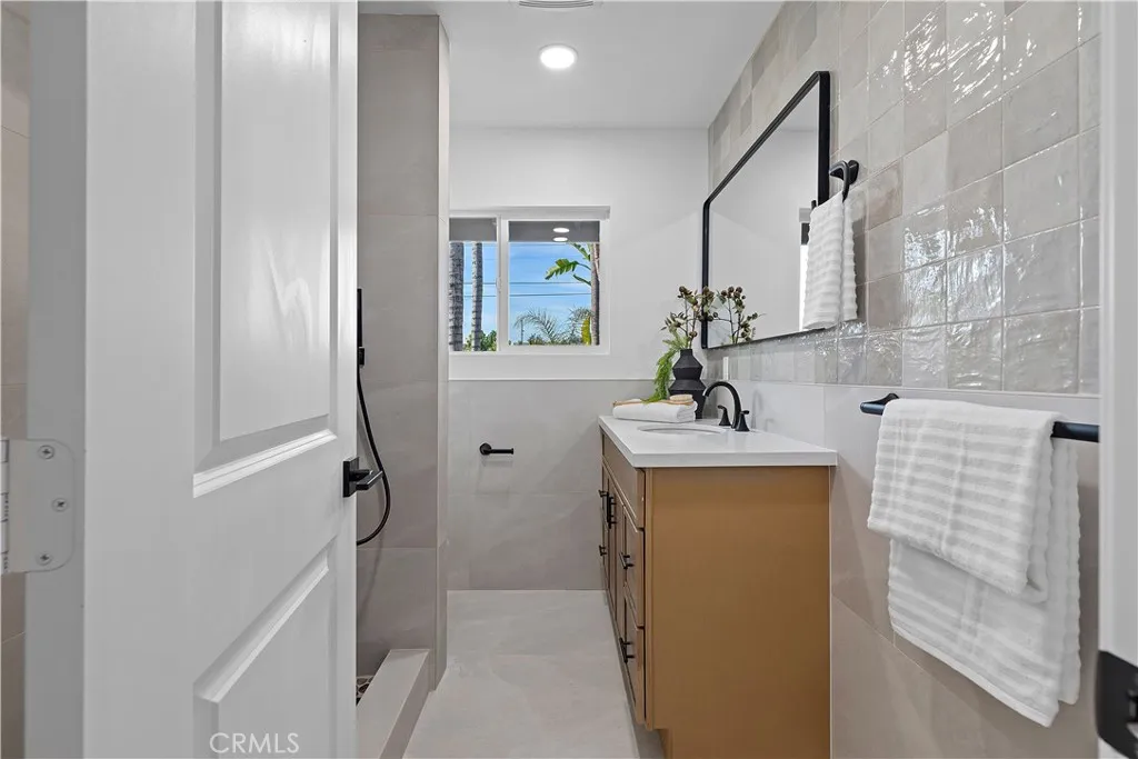 Additional image 13 of 2507 E Banyan Court, Anaheim, CA 92806