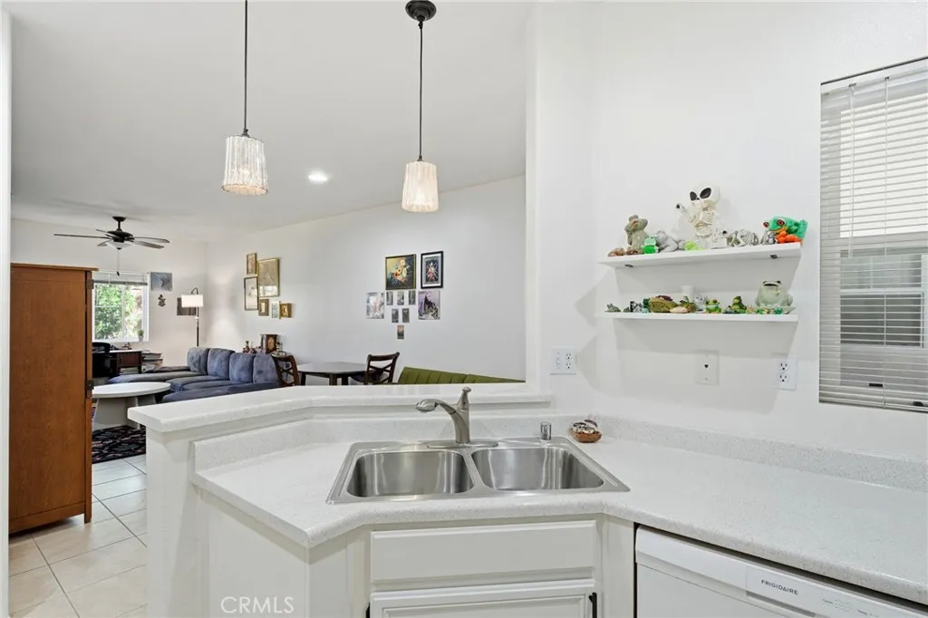 Additional image 9 of 26450 Arboretum Way Unit 1006, Murrieta, CA 92563