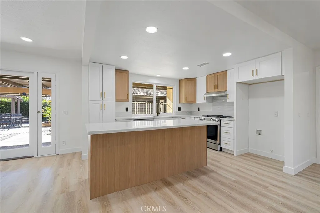 Additional image 15 of 472 Heidelburg Ln, Claremont, CA 91711