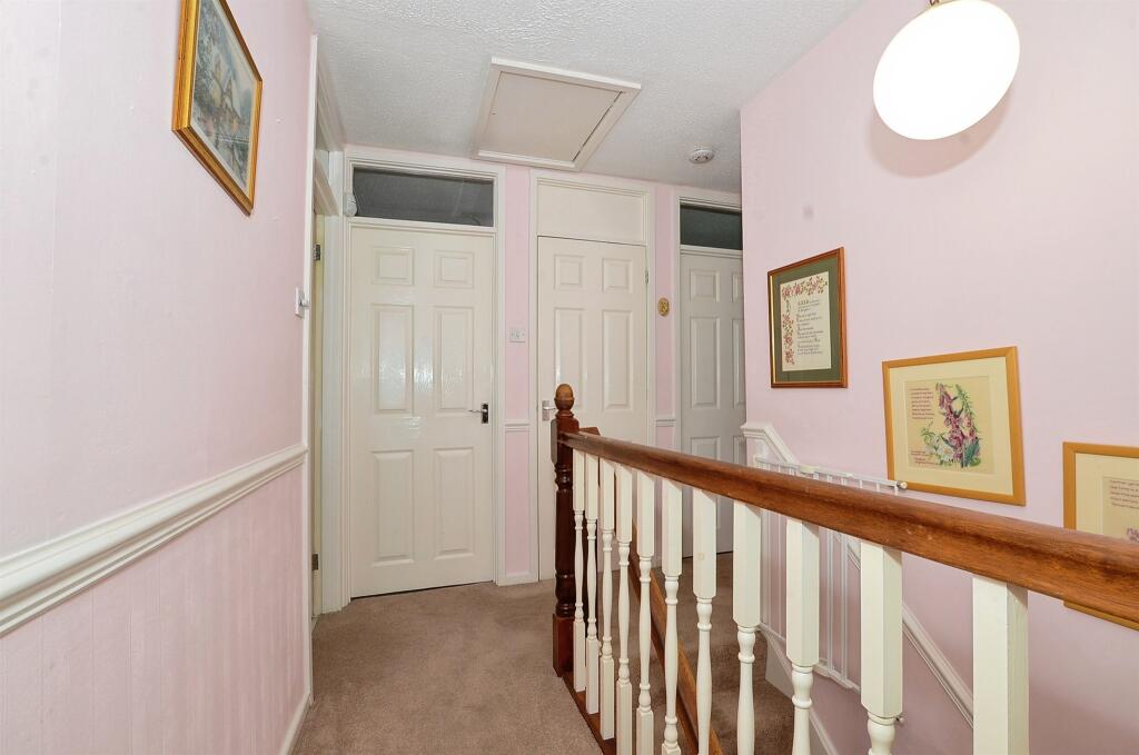 Additional image 16 of Churchfield, Harpenden