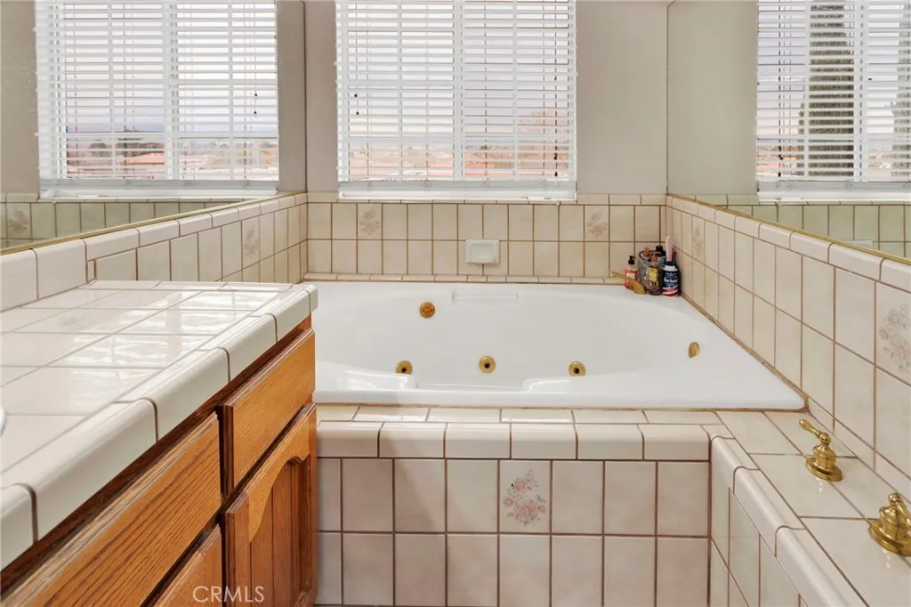 Additional image 95 of 13005 Autumn Leaves Ave, Victorville, CA 92395