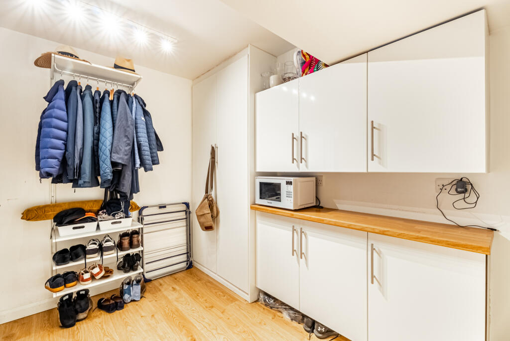 Additional image 10 of Gibbons Close, Sandridge, St. Albans, Hertfordshire, AL4