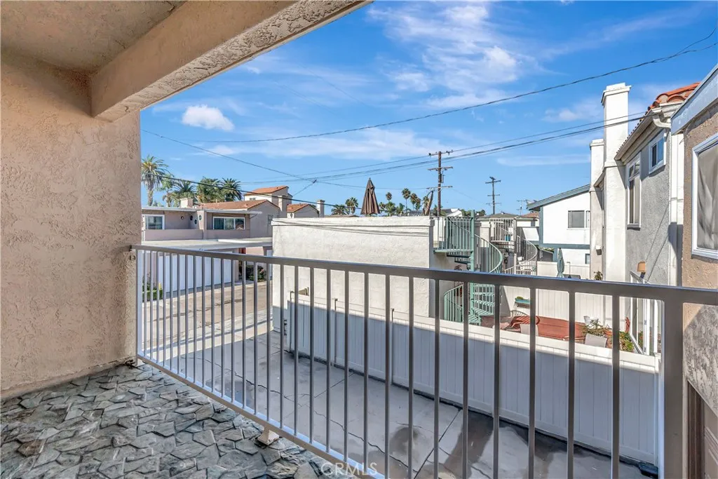 Additional image 20 of 209 13th Street Unit D, Huntington Beach, CA 92648