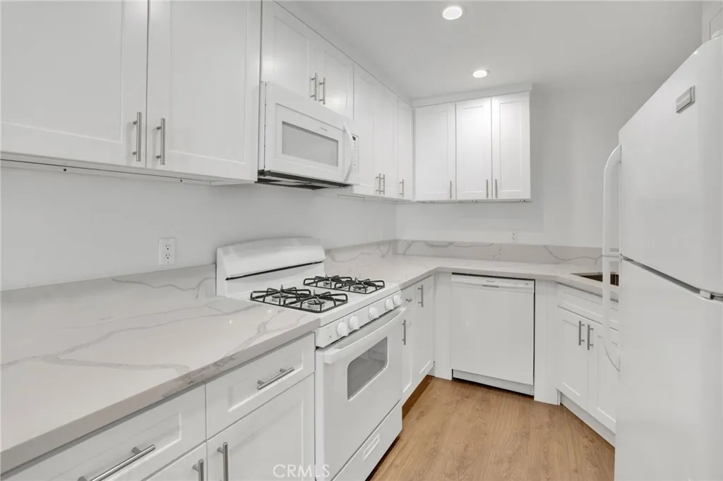 Additional image 12 of 1117 Linden Avenue Unit 3, Glendale, CA 91201