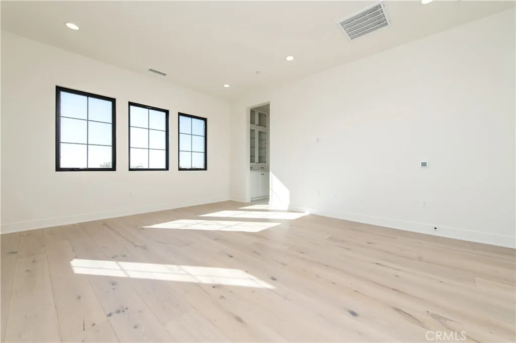 Additional image 77 of 457 Treeline, Irvine, CA 92602