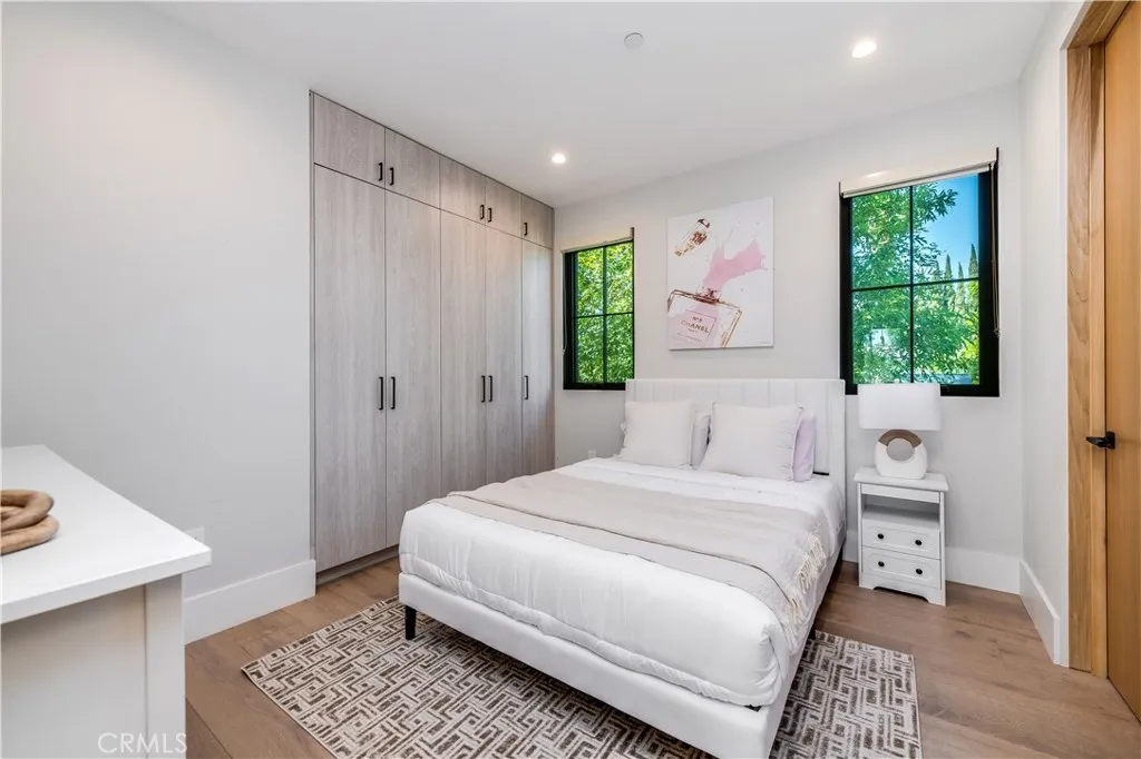 Additional image 94 of 5517 Allott Avenue, Sherman Oaks, CA 91401