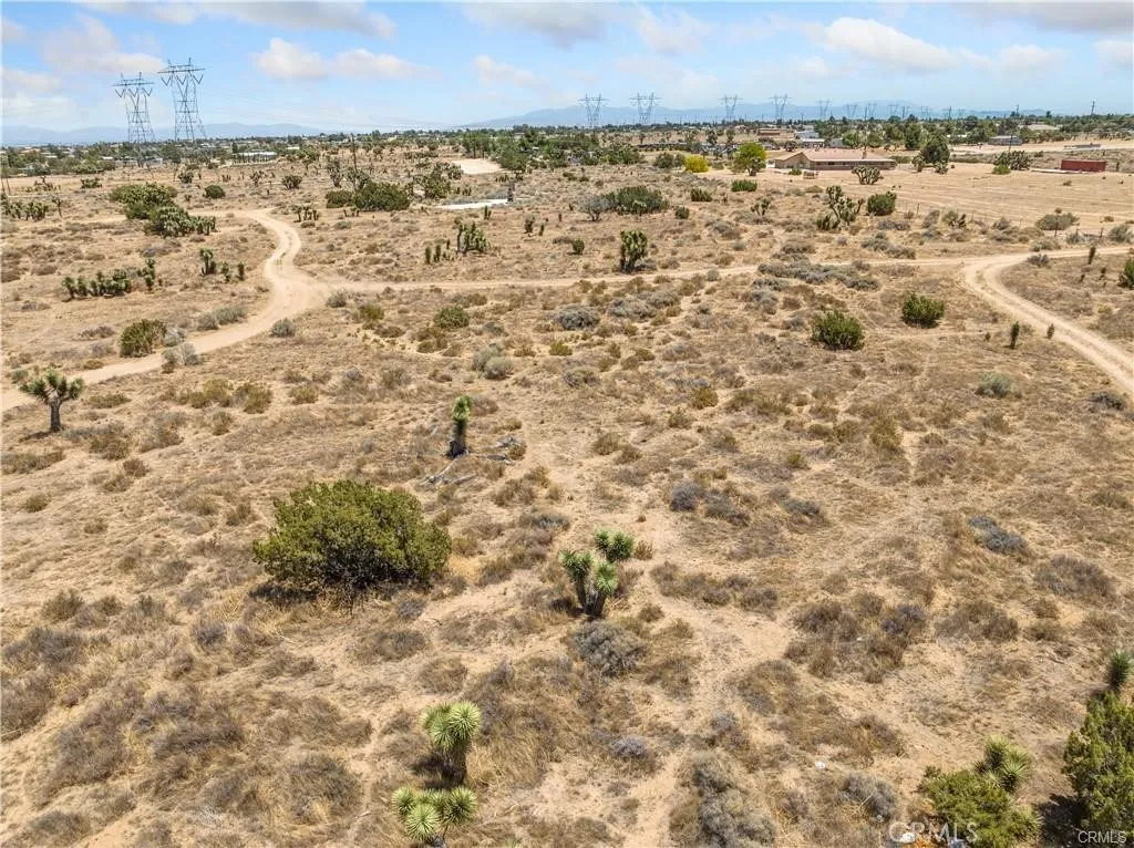 Additional image 7 of 759 La Mirada, Phelan, CA 92371