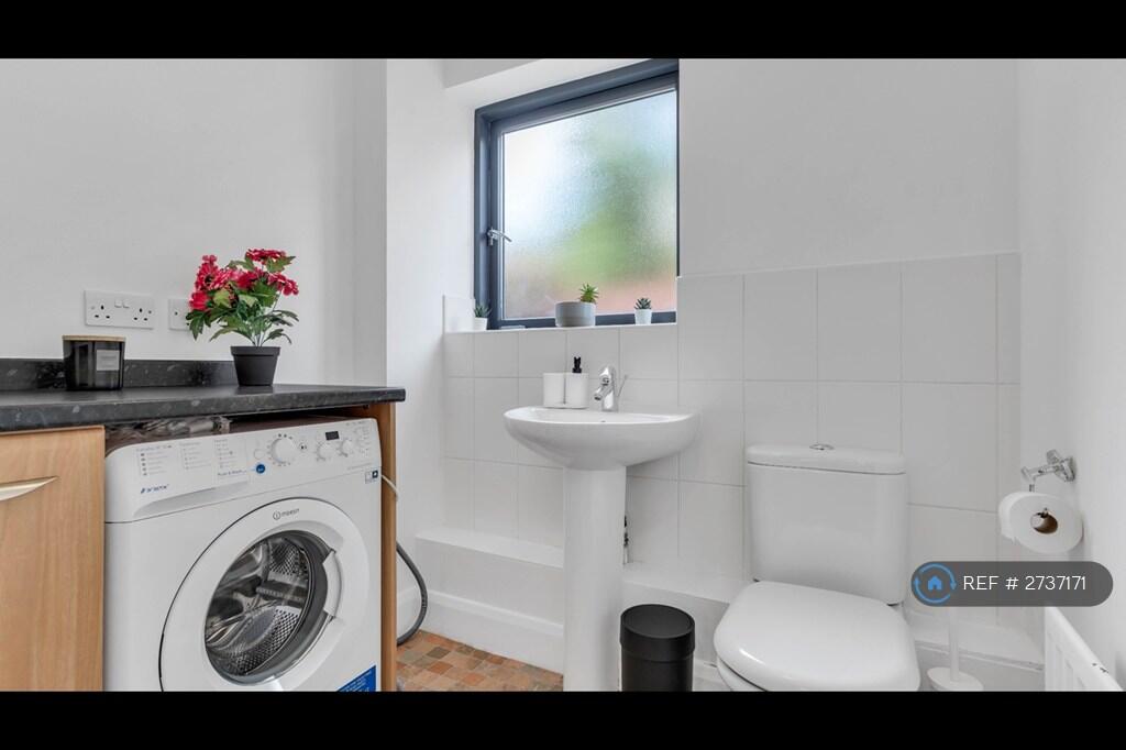 Additional image 3 of Bell Barn Road, Birmingham, B15