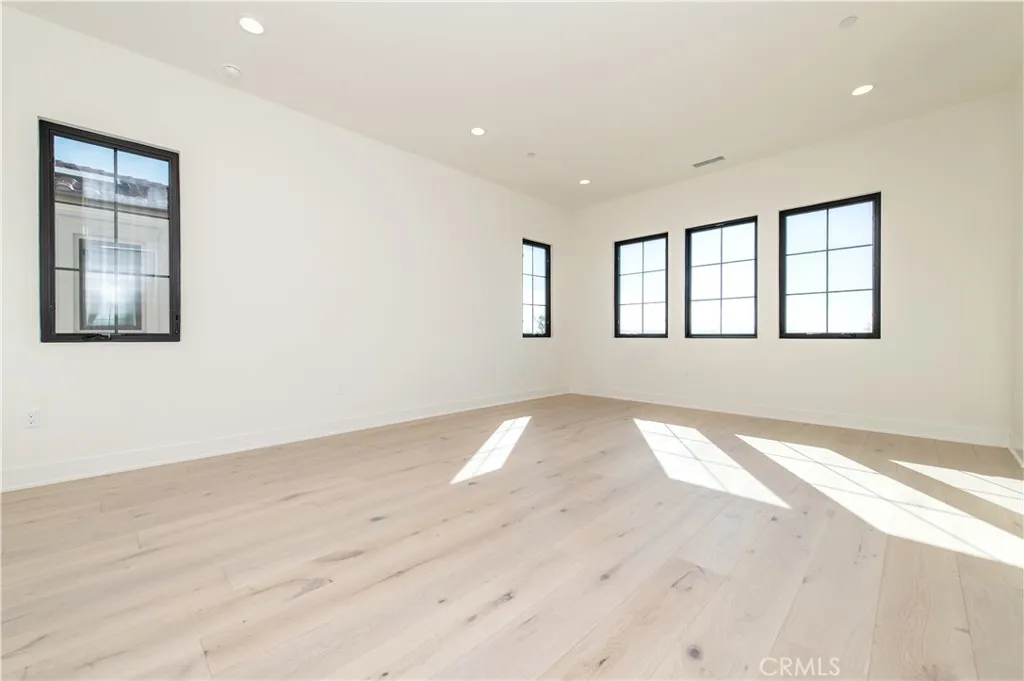 Additional image 76 of 457 Treeline, Irvine, CA 92602