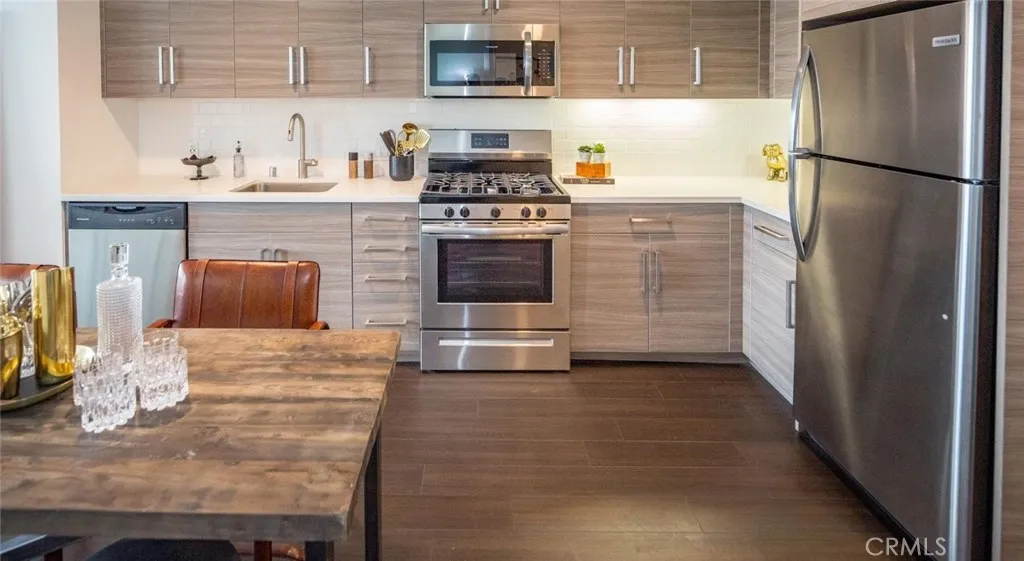 Additional image 6 of 150 Van Ness Avenue Unit 608, San Francisco, CA 94102