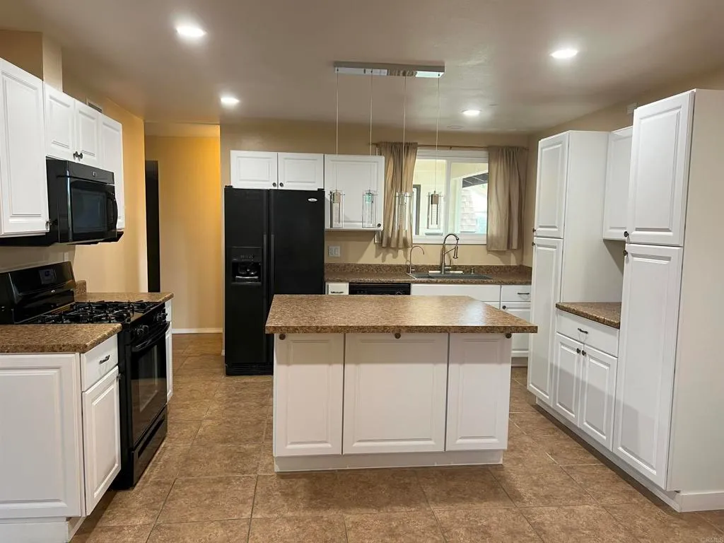 Additional image 7 of 4054 Mount Barnard Avenue, San Diego, CA 92111