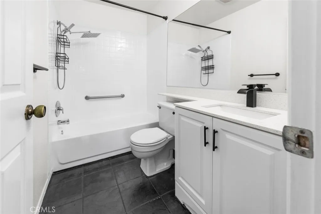 Additional image 22 of 424 Oak Street Unit 324, Glendale, CA 91204