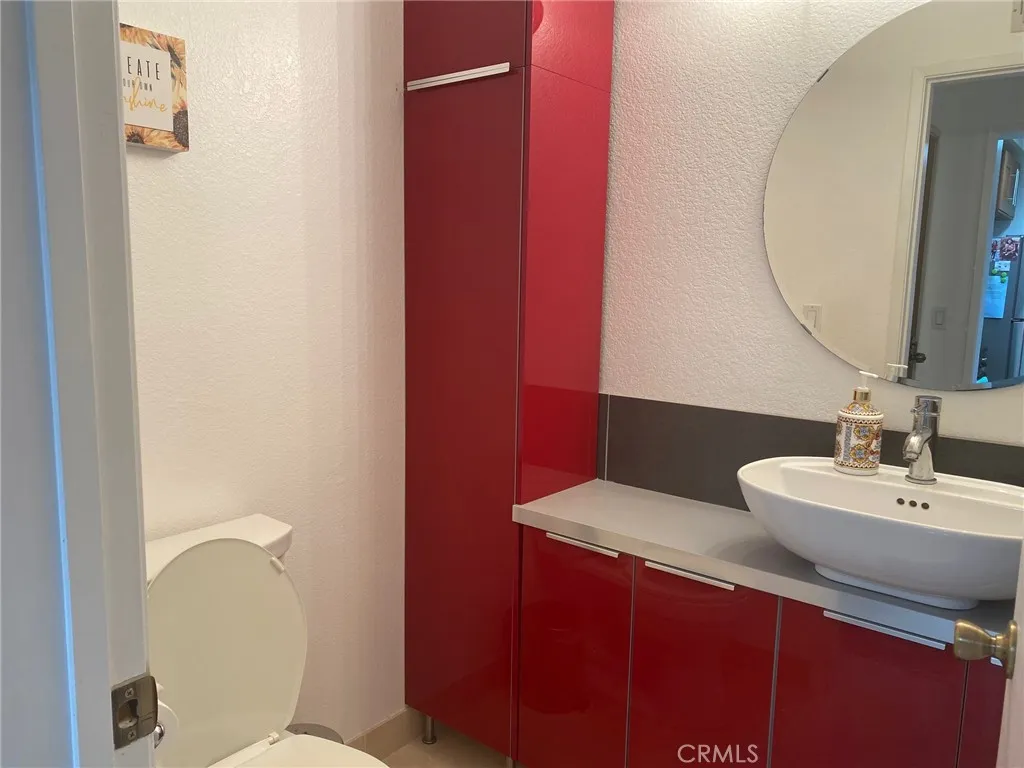 Additional image 7 of 2563 Plaza Del Amo Unit 301, Torrance, CA 90503