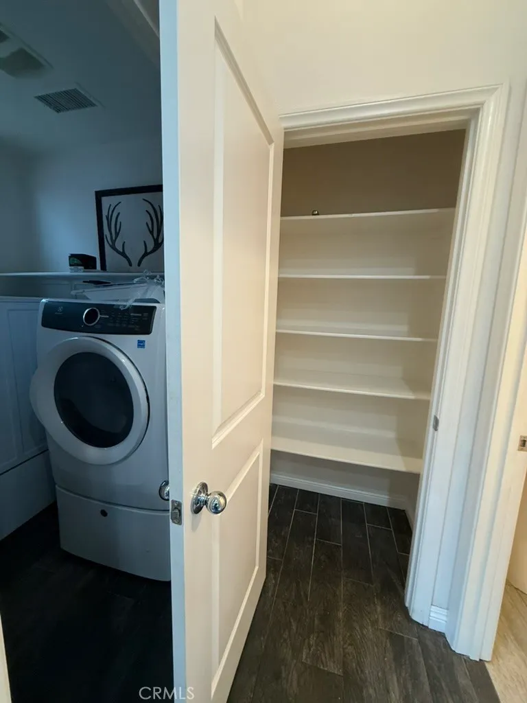 Additional image 43 of 422 W Route 66 Unit 1, Glendora, CA 91740