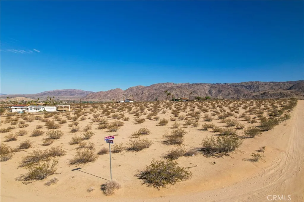 Additional image 20 of 10 Noels Knoll, 29 Palms, CA 92277