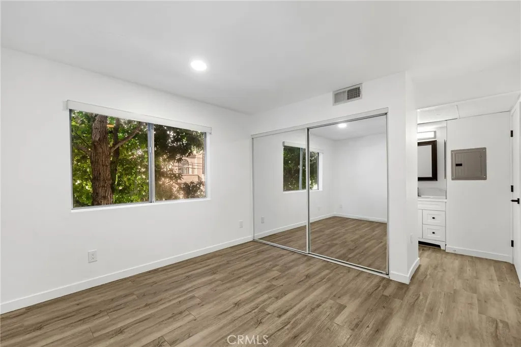 Additional image 38 of 4406 Cahuenga Boulevard Unit 101, Toluca Lake, CA 91602
