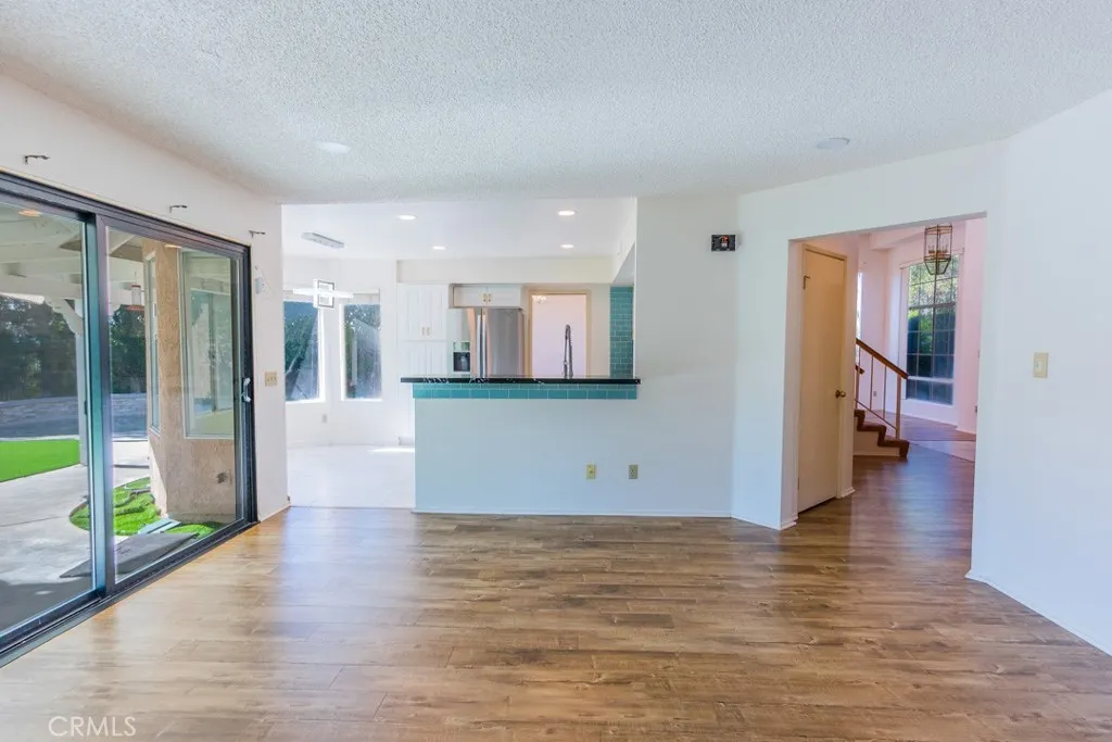 Additional image 72 of 20558 Romar Ln, Los Angeles, CA 91350