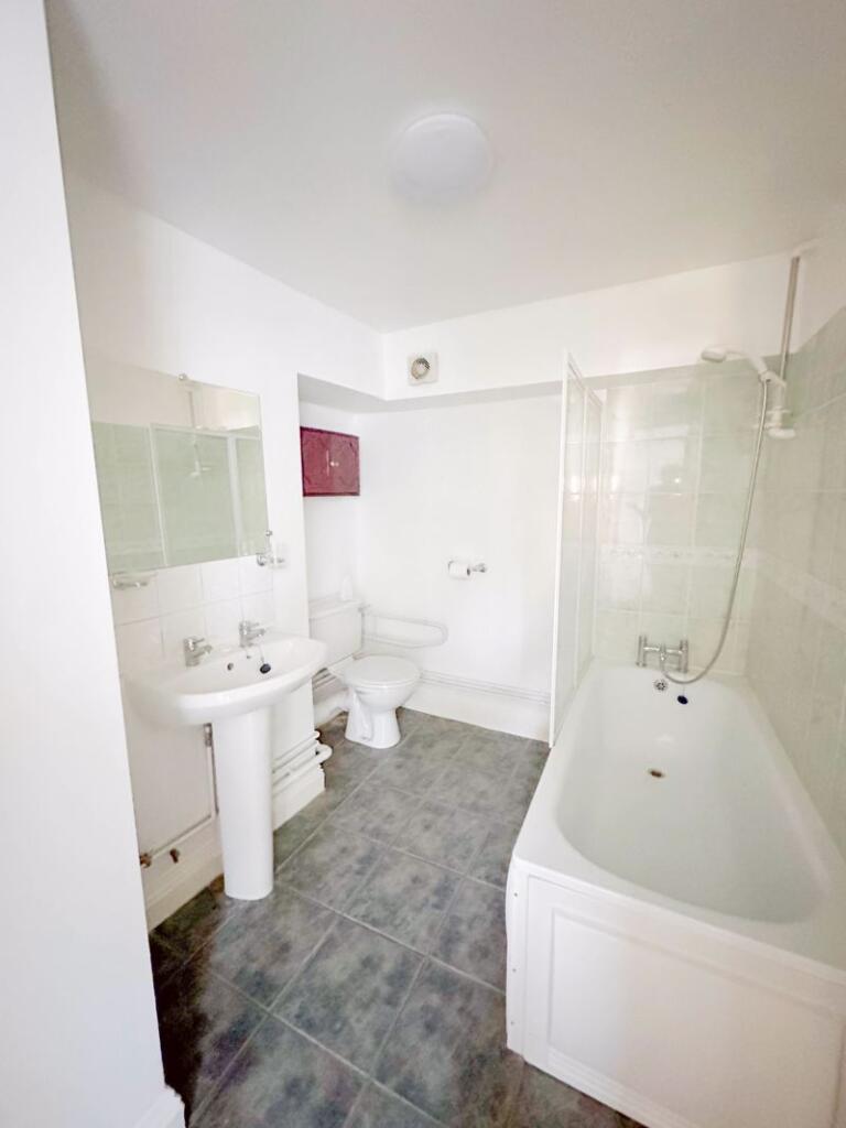 Additional image 12 of High Street, Shepton Mallet