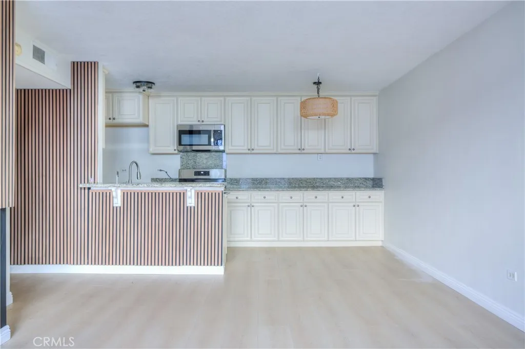 Additional image 7 of 421 S La Fayette Park Pl Unit 624, Los Angeles, CA 90057