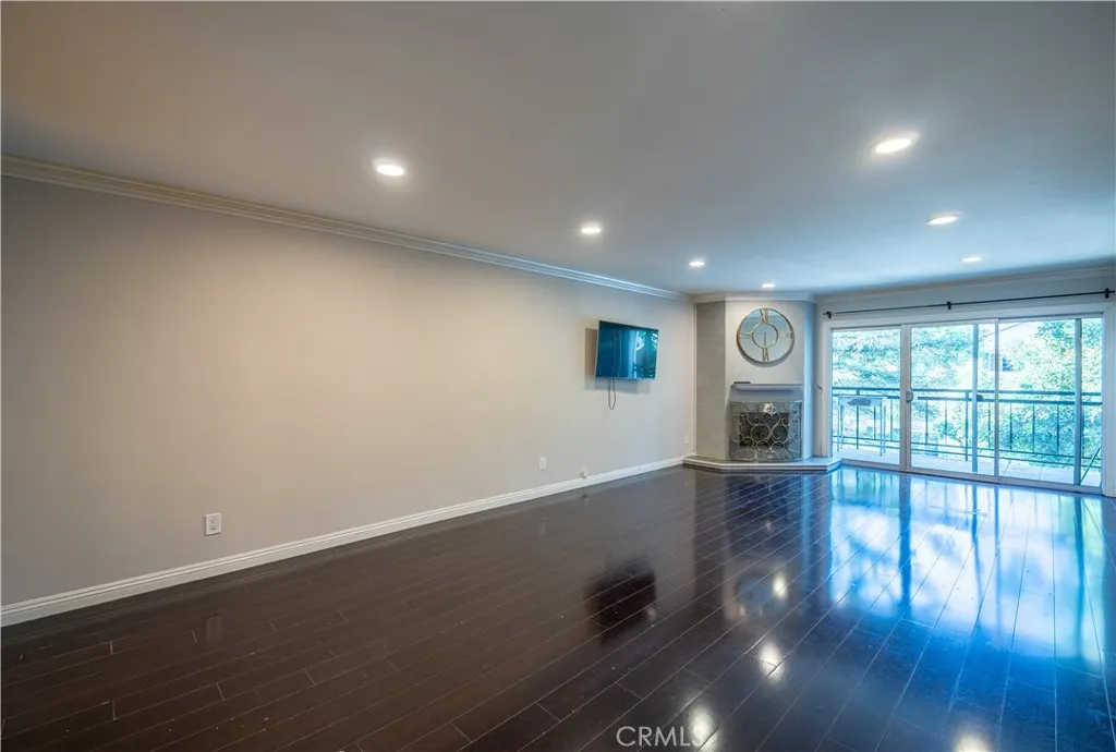 Additional image 28 of 1236 N Columbus Ave, Glendale, CA 91202