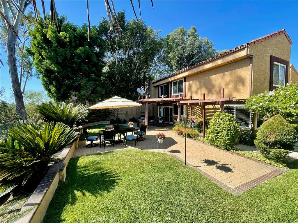 Additional image 4 of 25911 El Segundo Street, Laguna Hills, CA 92653