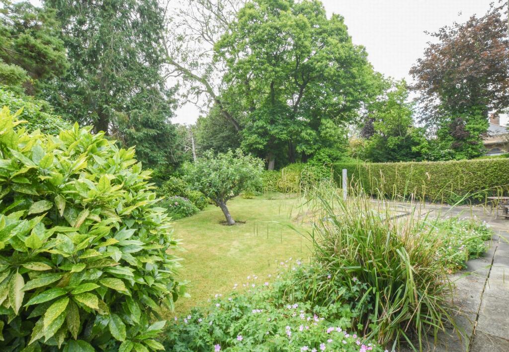 Additional image 22 of Pavilion Meadow, River, CT17