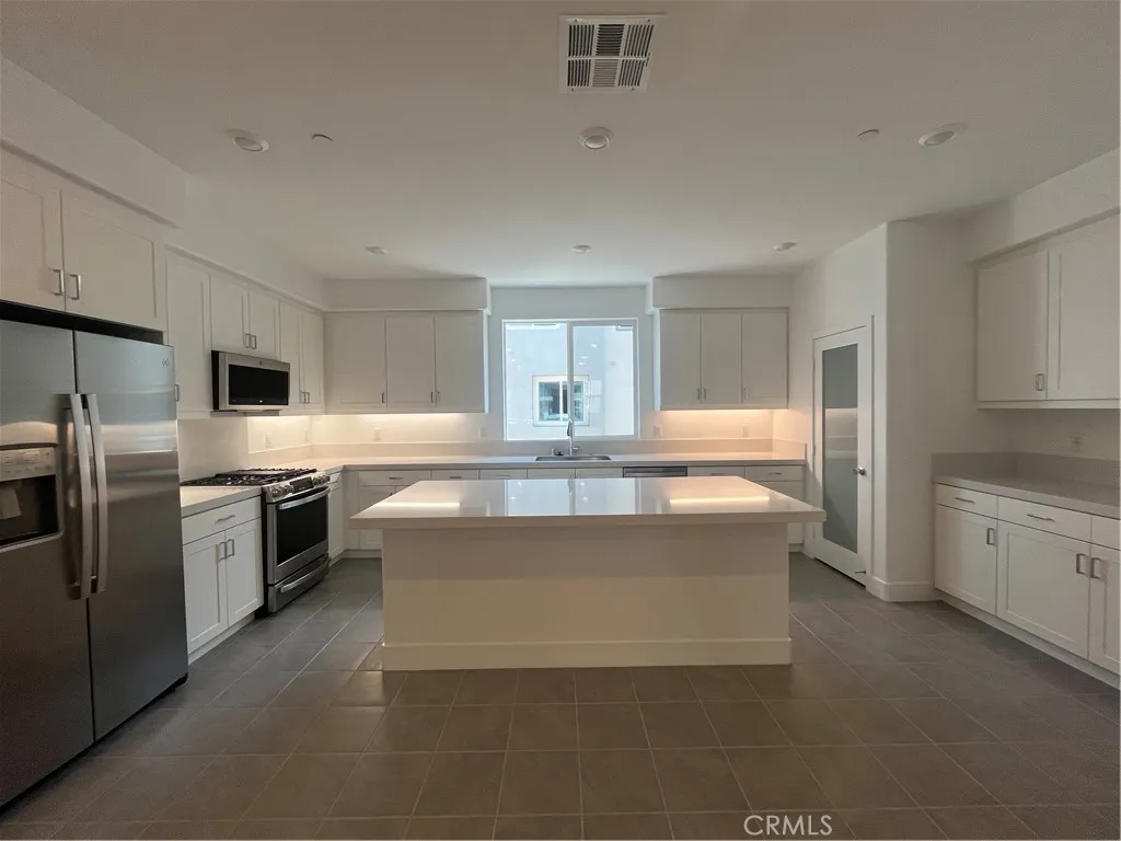 Additional image 76 of 1872 Union St Unit 25, Anaheim, CA 92805