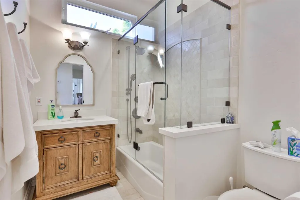 Additional image 84 of 408 5th St, Coronado, CA 92118