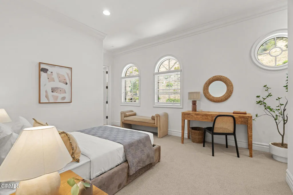 Additional image 126 of 1571 N Bundy Drive, Los Angeles, CA 90049