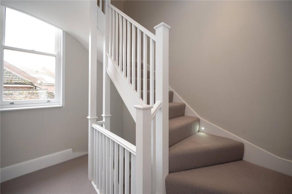 Additional image 10 of Cadoxton Place, 29 Avenue Road, St. Albans, Hertfordshire