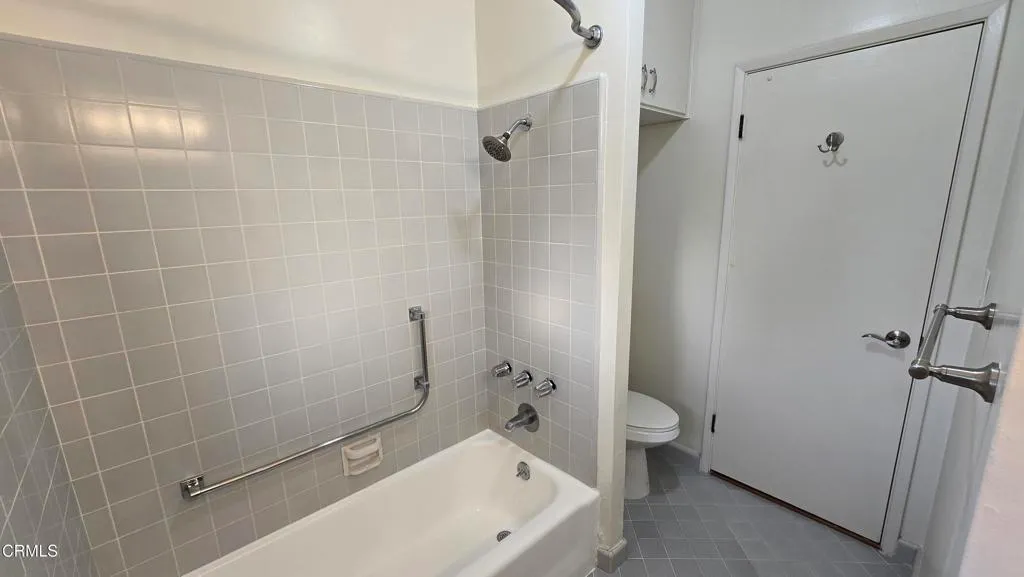 Additional image 16 of 1483 N Altadena Drive, Pasadena, CA