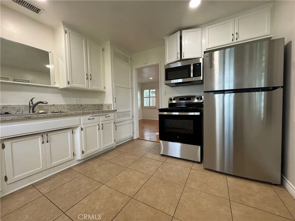 Additional image 32 of 3618 E La Jara, Long Beach, CA 90805