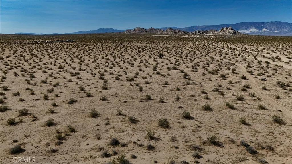 Additional image 16 of 763 Esaw (Near) Road, Lucerne Valley, CA 92356