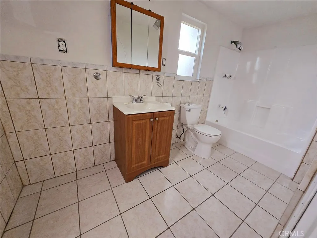 Additional image 11 of 8818 Gallatin Rd, Pico Rivera, CA 90660