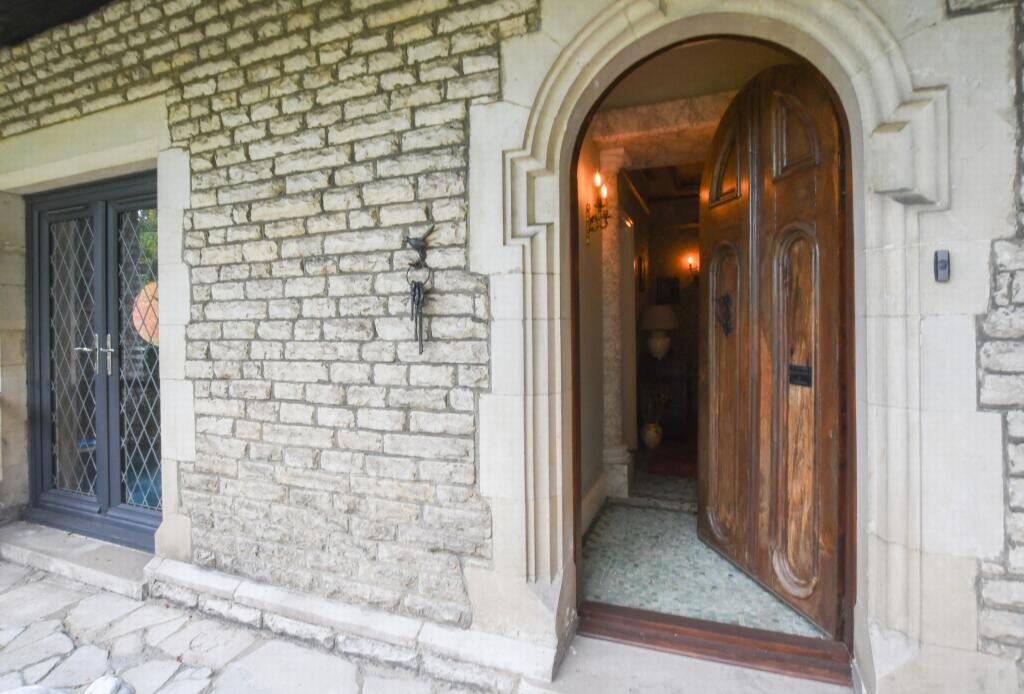 Additional image 3 of Pavilion Meadow, River, CT17