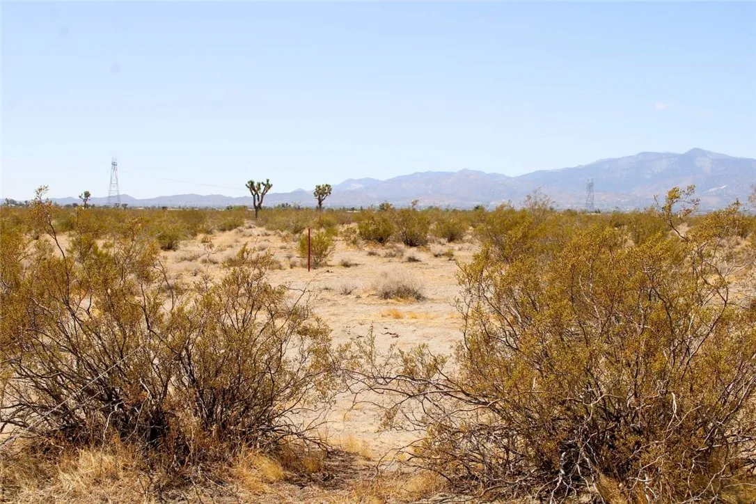 Additional image 31 of 14999 Mojave Drive, Phelan, CA 92371