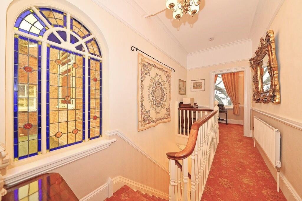 房产图片 22 - 埃奇巴斯顿，克拉伦登路