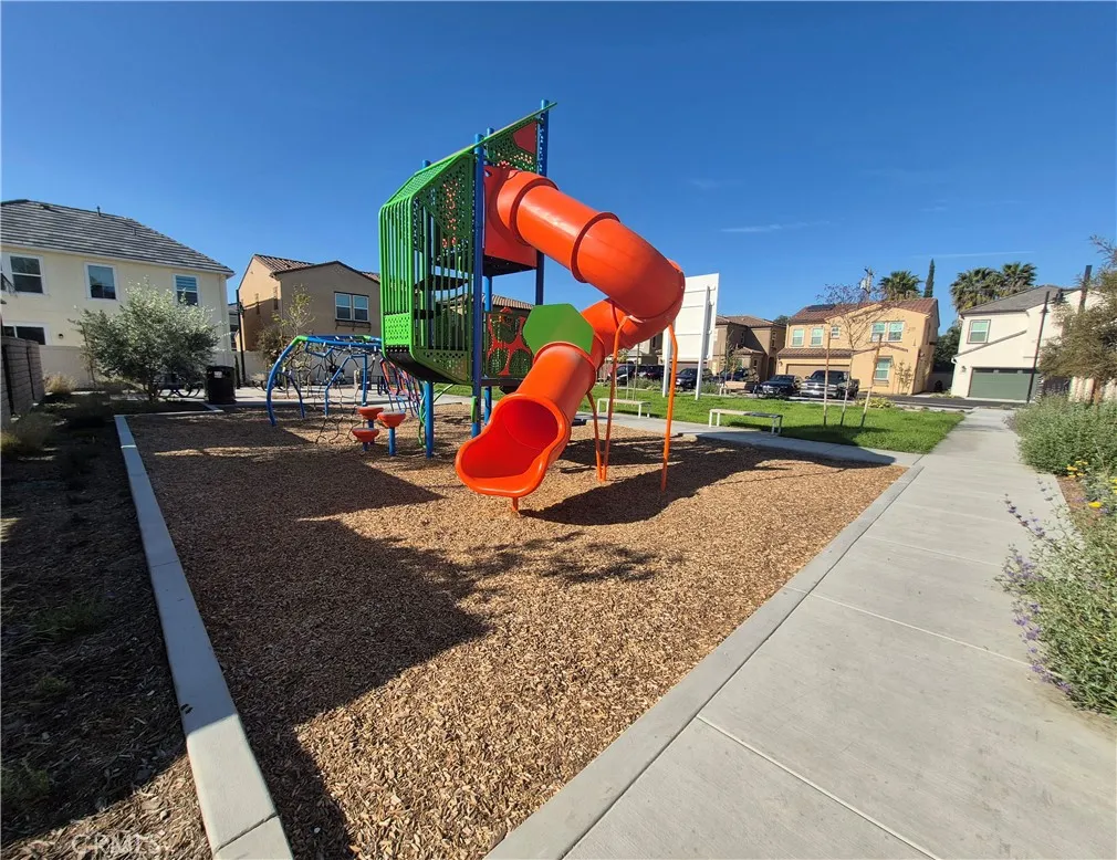 Additional image 48 of 2137 Cumberland, Pomona, CA 91766