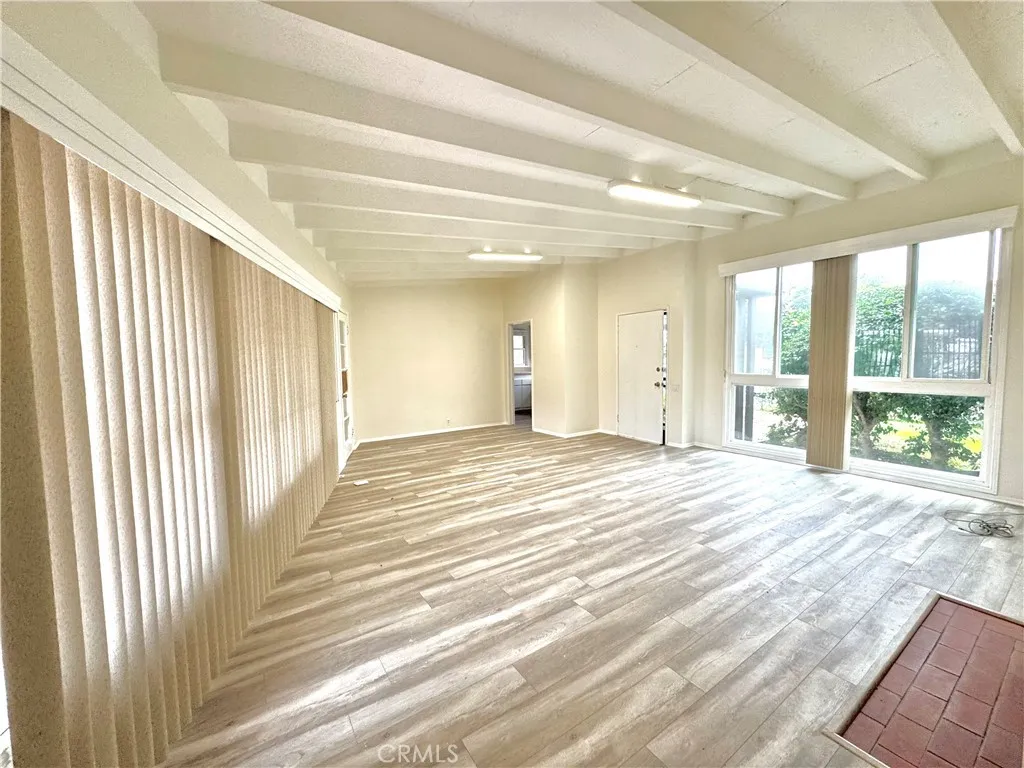 Additional image 5 of 428 Holmwood Dr, Newport Beach, CA 92663