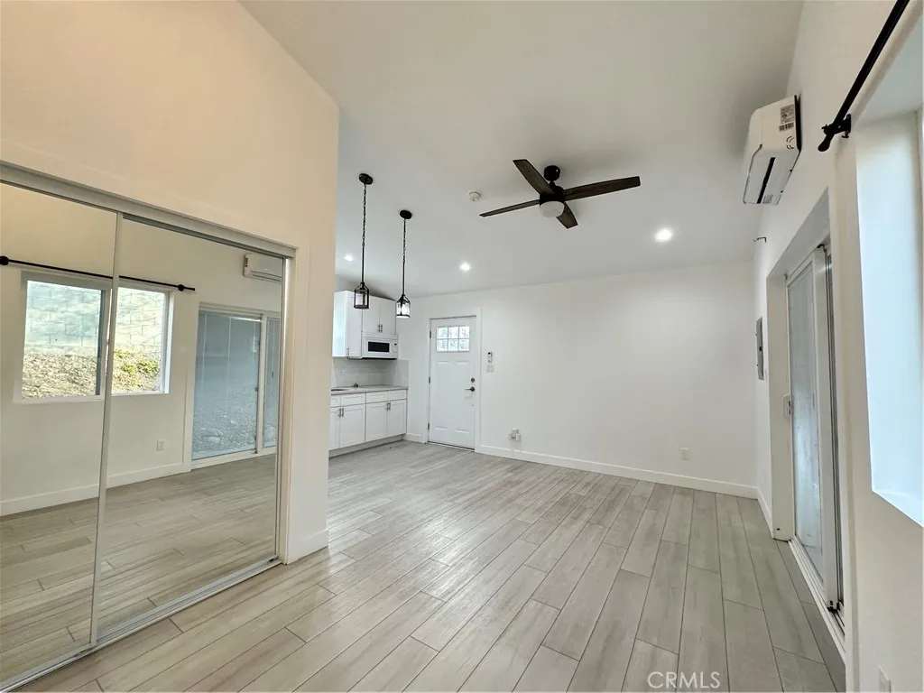 Additional image 6 of 19119 Delight Street, Canyon Country, CA 91351