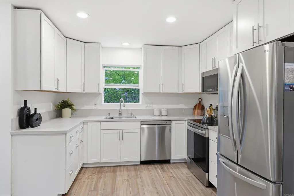 Additional image 15 of 3372 Par Drive, La Mesa, CA 91941