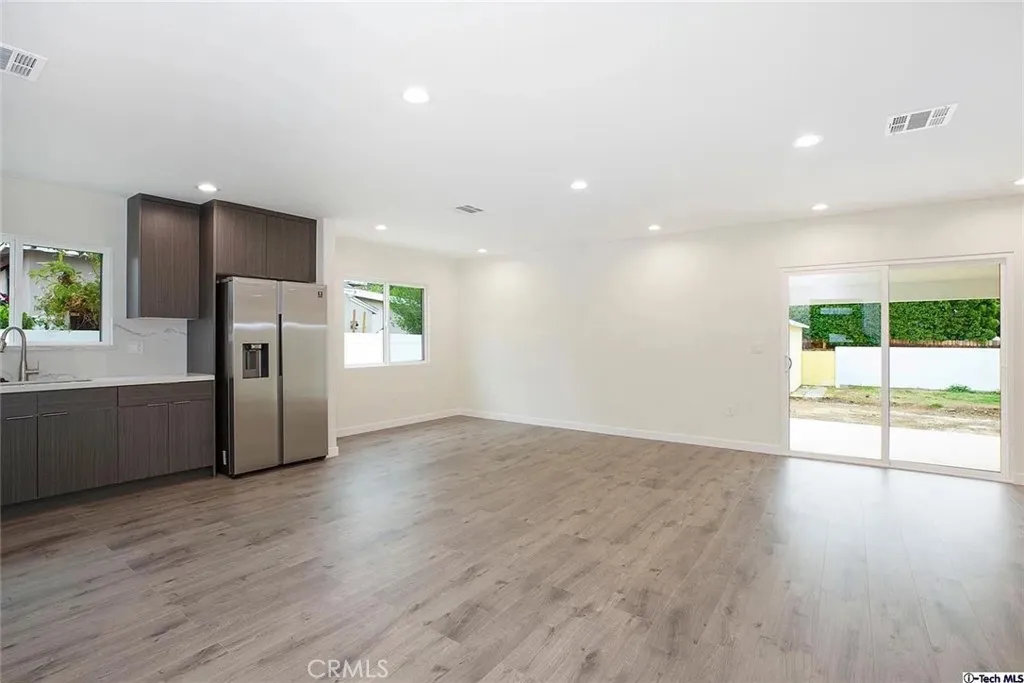 Additional image 30 of 10424 Woodley Avenue, Granada Hills, CA 91344