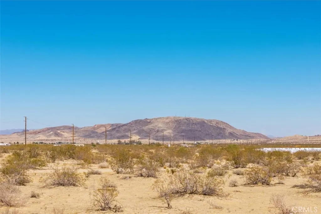 Additional image 40 of 5888 La Ferney Avenue, Joshua Tree, CA 92252